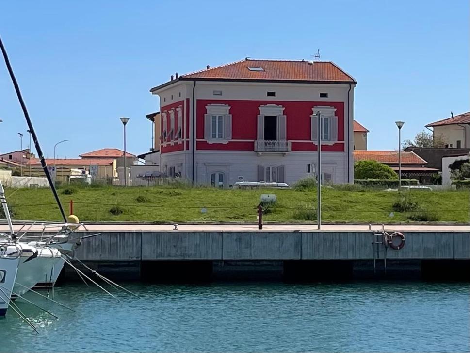Villino Ermione Otel Marina Di Pisa Dış mekan fotoğraf
