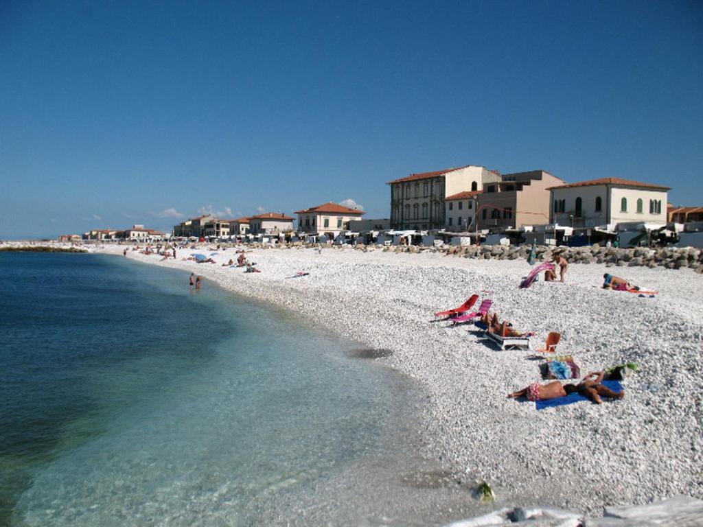Villino Ermione Otel Marina Di Pisa Dış mekan fotoğraf