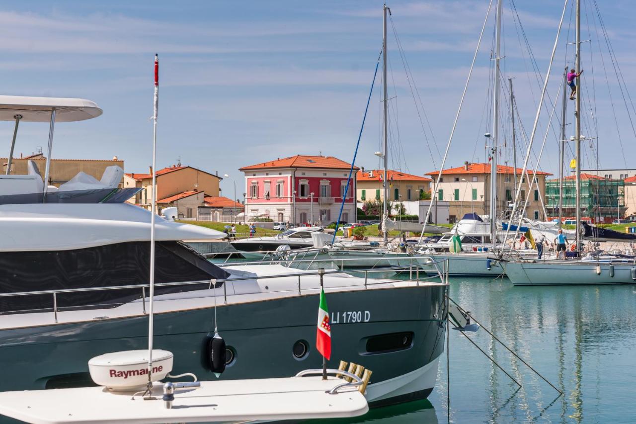 Villino Ermione Otel Marina Di Pisa Dış mekan fotoğraf